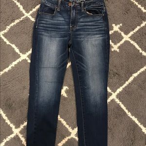 Dark Wash High Waisted American Eagle Jeans